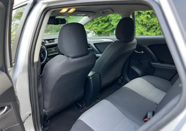 Toyota Avensis cena 51000 przebieg: 138000, rok produkcji 2015 z Bydgoszcz małe 22